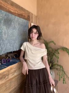Irregular Shoulder Shirt