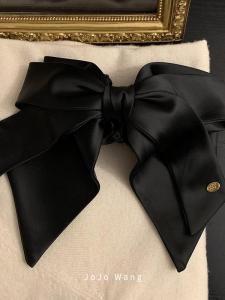 Elegant French Style Hair Claw Womens Delicate Hair Clip Shark Clamp Half-Up Hair Accessories Headwear Satin Material