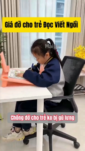 HAIGE Giá Đỡ Ngực Chống Cận Thịbàn học chống gùThiết bị chống cận thị chống gù cho trẻ em- Dụng cụ chống gù lưng trẻ emmặt bàn nâng lên12°thuận tiện cho việc viếtĐiều chỉnh và ngồi đúng tư thếPhù hợp với mọi loại bàn