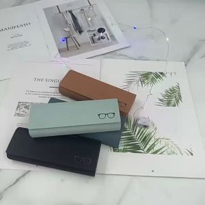 Hardcase Kotak Tempat Kacamata Magnet Portable Bahan Kulit Leather PU Anti Debu