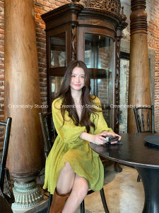 Green Pure Desire French Vintage Dress Gentle Vacation Style A-Line Skirt Lantern Sleeve High Waist Long Sleeve V-Neck Dress