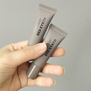 Red Earth Herbal Skincare Foundation Liquid Sample Brightening Skin Color Correction Non-Sunscreen All Skin Types