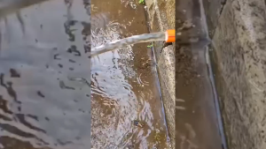 4/6 Points Water Pipe Thread Cutting Tool 2 in 1 PVC Pipe Internal External Integrated Threader Pipe Fast Tapping Tool