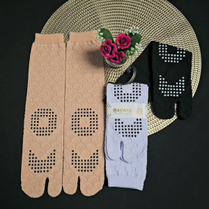 Kaos Kaki Jempol Embos Anti Slip Motif Timbul Panjang Sebetis