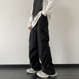 กางเกงทำงานลำลองทรงหลวมสำหรับผู้ชาย ฤดูใบไม้ร่วง ฤดูหนาว สไตล์อเมริกัน ดีไซน์กระเป๋า กางเกงทหารพลร่ม