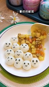 Cetakan Nori Puncher Rumput Laut Emoji Emoticon Onigiri Sushi Bento Bahan Premium Bentuk Karakter kartun Muka Mata