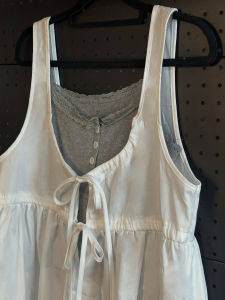 Lazy Grey สีขาว สายคล้อง ยาว เดรส ชุดสองชิ้น ฤดูร้อน สไตล์ฝรั่งเศส Coogee Tian ผ้าฝ้าย 100% หวาน สไตล์  รายละเอียด