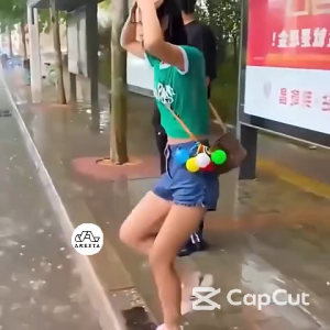 Jas Hujan Plastik Jas Hujan Konser Bola Portable Bisa di Gantung  Raincoat Rain Coat