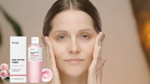 Hoygi Natural Rose Moisturizing Toner - Hydrates Brightens Soothes Redness Controls Oil Minimizes Pores Can Be Used for Wet Compress Softens Skin(100ml)