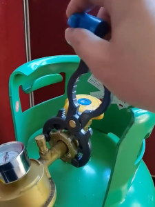 🔥PH local delivery🔥 Professional Gas Valve Wrench 3 in 1 Gas Tank Pressure Relief Valve Wrench Liquefied Petroleum Gas Valve Wrench Professional Manual Tool Bottle Opener