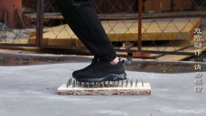 Brand GenGeGo (3 Days Delivery)COD【Ready stock】Safety Shoes For Men Steel Toe Cap Breathable Anti-smash Anti-puncture Shoes Women Works Shoes Boots
