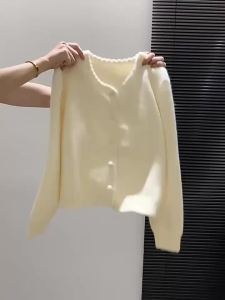 LUOSHAO | Áo Cardigan Len Nút Dáng Rộng Dày Ấm Phong Cách Dịu Dàng