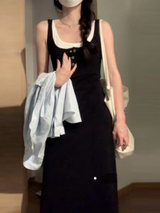 Black Contrast Color Halter Dress Womens Winter Small Size High Waist Slimming Long Dress Casual Style Soft Medium Fabric