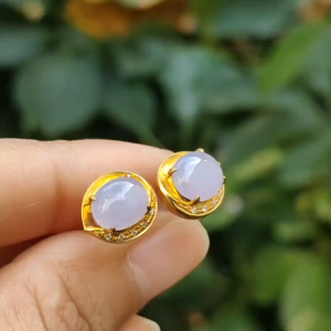 New SG Local High-Quality pair of Light Lavender crafted as cabochons on Natural Type A Jadeite Jade set with 18k gold as stud earrings certificate weighs 2.51 grams (18k02)