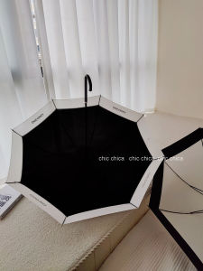 Take Photos in Rainy Days ~ Black and White Edge Umbrella French Retro Debutante Style Fancy Curved Handle Hepburn Long Handle Umbrella