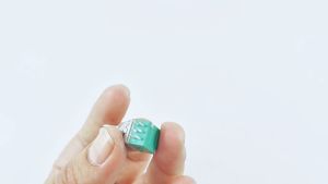 Potensio 6 pin B50k Drat Stereo Kaki 3-3 Lurus Segi Hijau 503