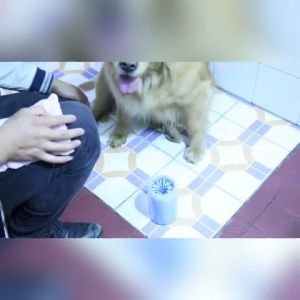 PETLOVER Cat Paw Cup Cleaner Barang Mandi Kucing Cat Leg Pet Paw Cat Feet Cup Cleaner Foot Washer Pembersih Kaki Kucing