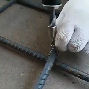 1pcs Automatic Rebar Tie Wire Twister For Construction Site Concrete Metal Wire Twisting Hook Fence Pull Tool Curved Hook Black