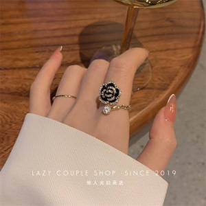 Black Rose Shaped Metal Opening Rings for Women Girls Fashion Luxury Zircon Adjustable Index Finger Rings Jewelry Party