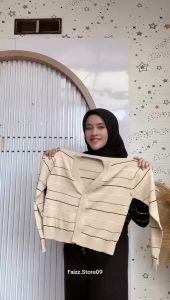 Cardigan Amina Knits Catton Crop Wanita Motif Stripe Lengan Panjang