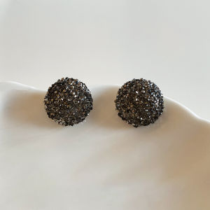 Elegant Black Berlin Grey round Diamond Stud Earrings Womens Fashion Jewelry High-End Feelings 2025 New Style Ear Decorations