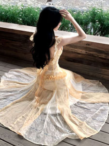 French Gentle Style Beautiful Lace Trim Halter Dress This Years Popular Lovely Skirt High Waist Print Summer Dress