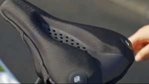 【Giao hàng địa phương】ROCKBROS Bicycle Saddle Cover  with Tail Light Soft Bike Saddle Seat Cover Thickened Silicone Seat MTB Road Bike Bicycle Cushion Cover