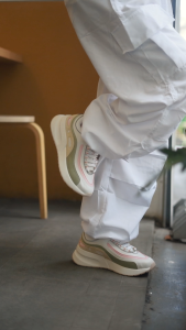 SNEAKYPAIR Wind Pink-necked Green Pigeon Sneakers Shoes Sepatu Wanita