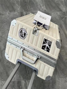 Large Capacity 24-Inch Aluminum Frame Luggage Suitcase Thickened Password Pull Bar Male Travel Bag No Check-In Fee