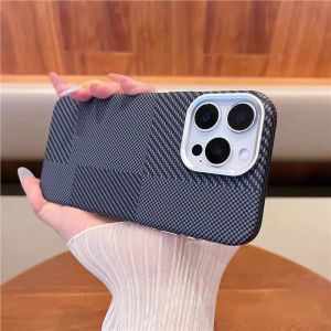 Magsafe Kevlar Pattern Magnetic Absorption Carbon Fiber Texture iPhone Case Anti-Fingerprint Protective Cover Glossy Finish