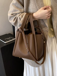 Fancy Small Bag Female 2024 New Arrival Fall and Winter Satchel Vegetable Basket Bag Easiest for Match Messenger Bag Bucket Bag Small Carrying Bag