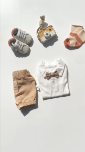 Jumper bayi model tuxedo navy cream keren usia 0-18 bulan / baju bayi segitiga premium