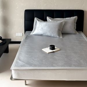 Bộ Drap Giường Mùa Hè Jacquard Ice Silk 3 Miếng