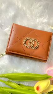 Weiyi Dompet Lipat Wanita Kualitas Premium Bahan Kulit C271-11\\n\\n Deskripsi Produk\\n\\nDompet Lipat Wanita Kualitas Premium Weiyi C271-11 adalah produk berkualitas tinggi yang dirancang khusus untuk wanita modern. Dengan desain yang elegan dan bahan kulit berkualitas, dompet ini menjadi pilihan sempurna untuk kebutuhan sehari-hari Anda.\\n\\n Spesifikasi Produk\\n\\n- **Bahan**: Kulit berkualitas tinggi\\n- **Warna**: Hitam, Coklat, Abu-abu\\n- **Ukuran**: 10 x 7 cm\\n- **Jumlah Slot Kartu**: 8 slot kartu\\n- **Jumlah Ruang Uang Kertas**: 2 ruang uang kertas\\n- **Jumlah Ruang Uang Koin**: 1 ruang uang koin\\n\\n Keunggulan Dompet Weiyi\\n\\nDompet Lipat Wanita Kualitas Premium Weiyi C271-11 memiliki beberapa keunggulan yang menjadikannya pilihan yang tepat untuk Anda:\\n\\n- **Desain Elegan**: Dompet ini memiliki desain yang elegan dan modern, menjadikannya pilihan sempurna untuk penampilan Anda.\\n- **Bahan Berkualitas**: Dompet ini terbuat dari kulit berkualitas tinggi, yang tahan lama dan mudah dirawat.\\n- **Fungsi Praktis**: Dengan 8 slot kartu, 2 ruang uang kertas, dan 1 ruang uang koin, dompet ini dapat menampung semua kebutuhan Anda.\\n\\n Cara Menggunakan Dompet Lipat Wanita Weiyi\\n\\nBerikut adalah beberapa tips tentang cara menggunakan Dompet Lipat Wanita Kualitas Premium Weiyi C271-11:\\n\\n Cara Membersihkan Dompet\\n\\nUntuk menjaga kebersihan dompet Anda, lakukan langkah-langkah berikut:\\n\\n1. Hapus debu dan kotoran dengan lap lembut.\\n2. Jika terdapat noda, gunakan alkohol isopropil 70% untuk membersihkan.\\n3. Biarkan dompet kering sepenuhnya sebelum menyimpannya kembali.\\n\\n Tips Merawat Dompet Kulit\\n\\nUntuk menjaga kualitas dan tampilan dompet kulit Anda, ikuti tips berikut:\\n\\n- Hindari paparan sinar matahari langsung.\\n- Simpan dompet dalam tempat yang kering dan bersih.\\n- Gunakan pelindung kulit secara teratur untuk menjaga kelembutan kulit.\\n\\n Rekomendasi Penggunaan Dompet Weiyi\\n\\nDompet Lipat Wanita Kualitas Premium Weiyi C271-11 dapat menjadi pilihan sempurna untuk berbagai kebutuhan Anda:\\n\\n Dompet Lipat Berkualitas Tinggi untuk Kebutuhan Sehari-hari\\n\\nDengan desain yang elegan dan fungsi praktis, dompet ini menjadi pilihan sempurna untuk kebutuhan sehari-hari Anda. Mulai dari membawa kartu identitas, kartu kredit, hingga uang kertas dan koin, dompet ini dapat menampung semuanya.\\n\\n Dompet Wanita C271-11 sebagai Hadiah\\n\\nDompet Lipat Wanita Kualitas Premium Weiyi C271-11 juga bisa menjadi pilihan sempurna sebagai hadiah untuk orang yang Anda cintai. Dengan desain yang elegan dan bahan kulit berkualitas, dompet ini akan menjadi hadiah yang bernilai dan bermanfaat.\\n\\nJadi, tunggu apa lagi? Segera miliki Dompet Lipat Wanita Kualitas Premium Weiyi C271-11 dan rasakan manfaatnya dalam kehidupan sehari-hari Anda!\"