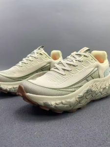 Canada Export Withdraw Orders All Terrain off-Road Running Shoes Mens and Womens Lightweight Breathable Sneaker Thick Sole Shock-Absorbing Running Shoes