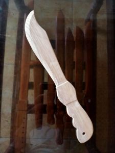 BELATI KAYU JATI-BELATI MAINAN-BELATI KAYU MINIATUR-BELATI KAYU PERALATAN LATIHAN BELADIRI
