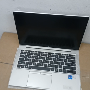 Used HP ELITEBOOK 840 G8 LAPTOP | INTEL i7-1185G7 | 16GB RAM 512GB NVME SSD | 14.0 FHD SCREEN |WINDOWS 11 PRO