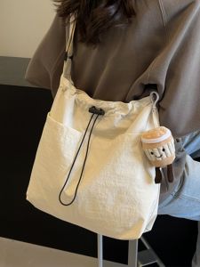 Casual Canvas Bucket Bag Women Lightweight Large Capacity Drawstring Crossbody Bag Artistic Versatile Single Shoulder Satchel