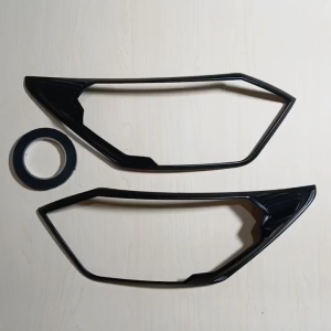 Garnish Cover Lampu Depan Mobil Toyota Calya 2016 - 2018 Hitam