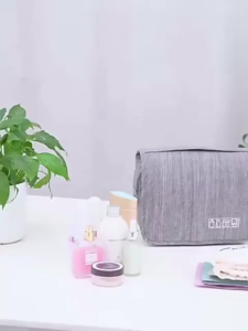 Portable Travel Storage Bag Large Capacity Waterproof Folding Makeup Bag Dry And Wet Separation