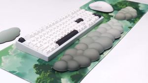 Green Cloud Keyboard Wrist Rest Mouse Pad Wrist Support Keyboard Set with Ergonomic Foam Anti-Slip Base for Home Office Laptop