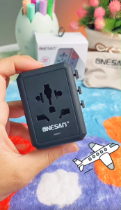 OS-U78 อะแดปเตอร์แปลงปลั๊กไฟสากล ปลั๊กแบบ UK/US/AU/EU มาพร้อมช่อง QC3.0/PD20W/USB-C