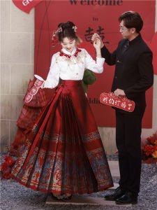 Red Wedding Dress New Chinese Style Engagement Ceremony Drinking Wine New Bride Small Size Spring Autumn Seasonal Outfit Set