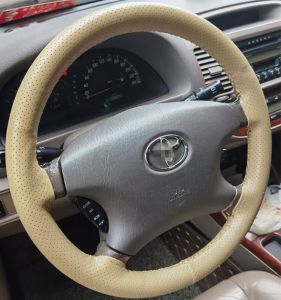 Suitable for Old Toyota Model Prado Overbearing Land Cruiser/Land Cruiser Hand-Stitched Leather Steering Wheel Cover