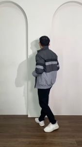 Jaket Puffer Parasut Taslan Vintage: Aksesoris Musim Dingin yang Desain Anget & Nyaman