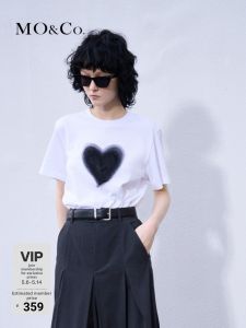 MO&Co. | 3D Heart Round Neck Short Sleeve Loose Fit Cotton T-Shirt Black White