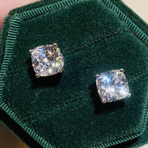 Huitan Cushion-shape Cubic Zirconia Stud Earrings High Quality Silver Color Noble Womens Accessories Timeless Classic Jewelry