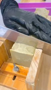 Centella asiatica herb cold processed soap / centella asiatica body wash / sabun pegaga / skin treatment / sabun pandan