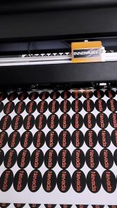 Cetak Sticker Label | Print & Cut | Sticker Kemasan | Parfum | Snack | Anti AIr | Chromo | Vinyl