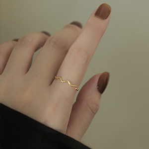 Non-Fading Fine Wave Ring for Women Unique Design Plain Band Fashionable Luxury Sensation Titanium Steel Korean Style Couple Jewelry